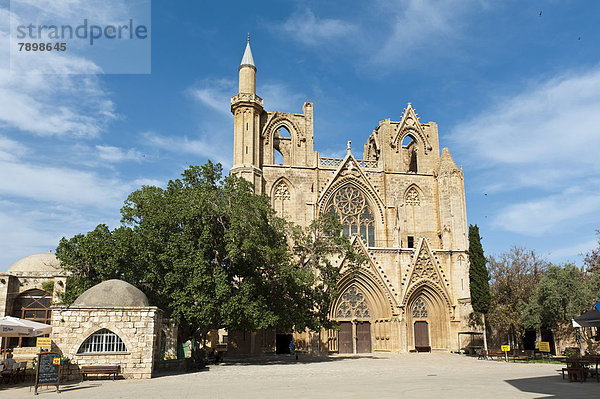 Lala-Mustafa-Pascha-Moschee  ehemalige St. Nikolaos-Kathedrale