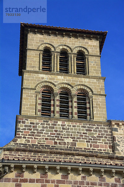 Glockenturm der Basilika Saint Julien