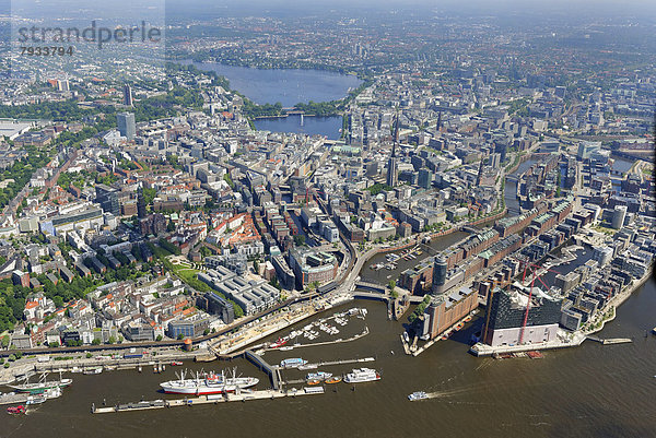 Luftbild  Innenstadt Hamburg von Elbe bis Alster  mit Speicherstadt  HafenCity und Elbphilharmonie