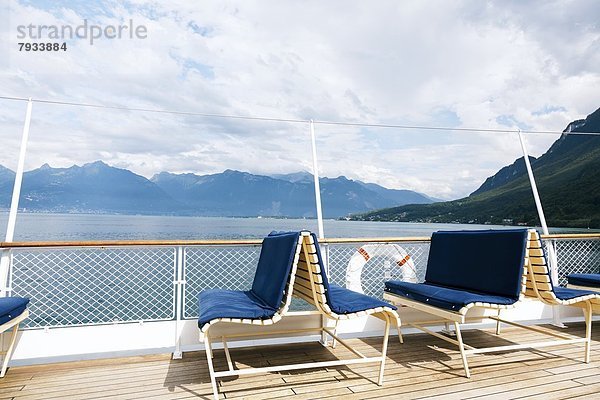 Dampfschiff auf dem Genfersee  Schweiz