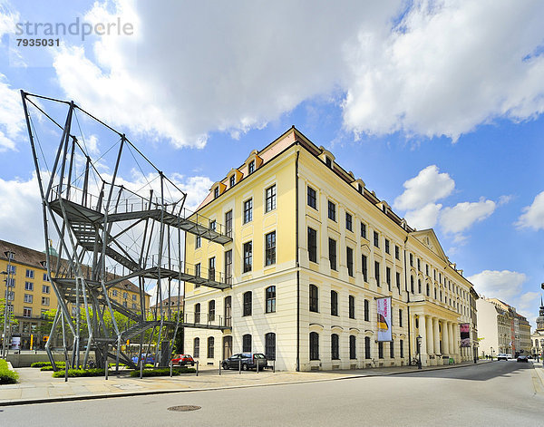Stadtmuseum Dresden im Landhaus  mit Feuertreppe