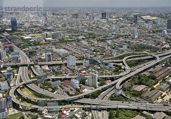 Panorama-Blick vom Baiyoke Tower  Express Highway  Stadt-Autobahn