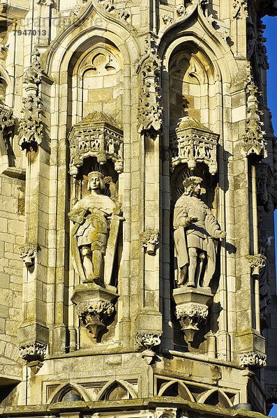 Fassadenfiguren am Stadthuis oder Rathaus  aus dem 15. Jahrhundert