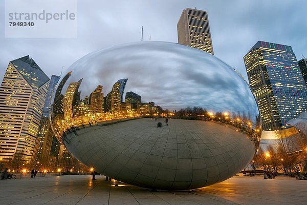 Skyline  Skylines  Skulptur  Wolke  Spiegelung  Eingang  Jahrtausend  Bohne  Freizeit  Chicago  Abenddämmerung