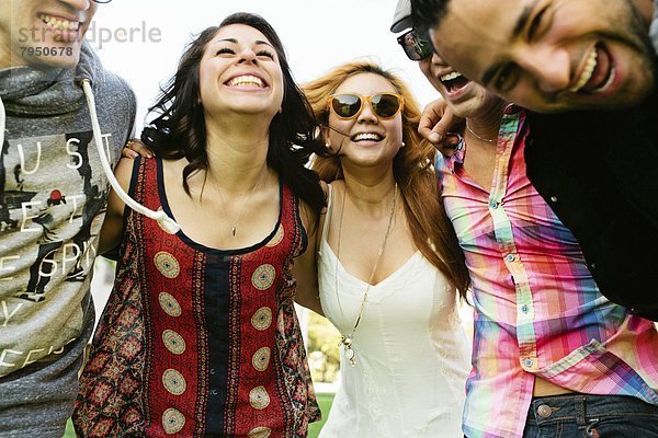 Mensch  Fotografie  Menschen  Menschengruppe  Menschengruppen  Gruppe  Gruppen  jung  Spaß