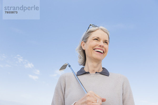 Senior  Senioren  Frau  halten  Golfsport  Golf  Verein