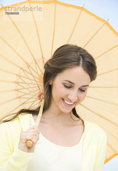 Portrait  Frau  Schönheit  Sonnenschirm  Schirm  jung