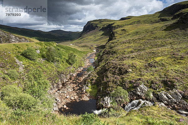 Großbritannien  Schottland  Blick auf den Dundonell River bei Northern Highlands