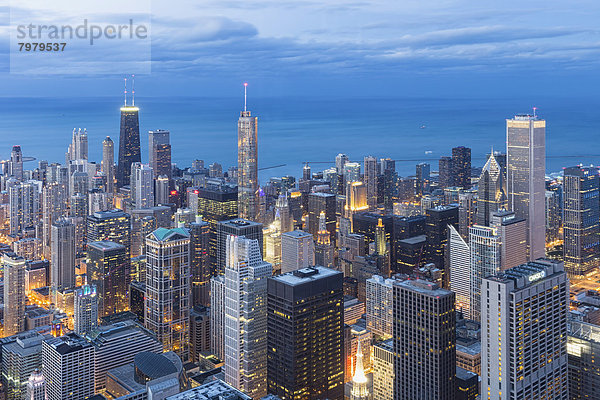 USA  Illinois  Chicago  View from Willis Tower towards Lake Michigan