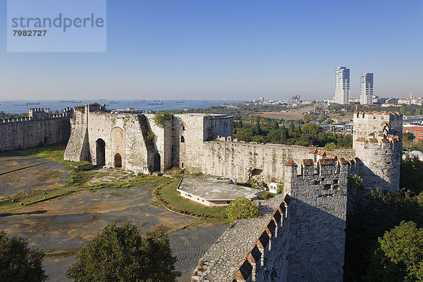 Türkei  Istanbul  Blick auf die Festung Yedikule
