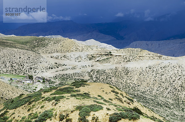 Berg  Wolke  über  Dorf  Unwetter  Nepal