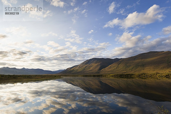 Nationalpark  Wolke  Fluss  Bach  Spiegelung  Eingang  Noatak  Alaska  Alaska  Arktis