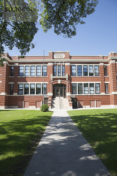 Linwood school Winnipeg manitoba canada