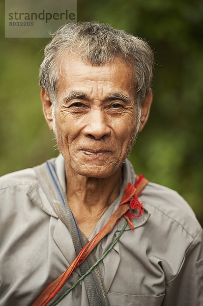 Portrait  Mann  camping  Flüchtling  Thailand