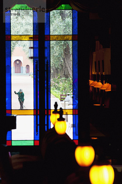 Fenster  Glas  Schmutzfleck  Garten  Marrakesch  Marokko