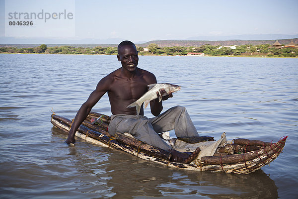 zeigen Fisch Pisces klein Kanu Rift Valley Kenia Fischer Kenia