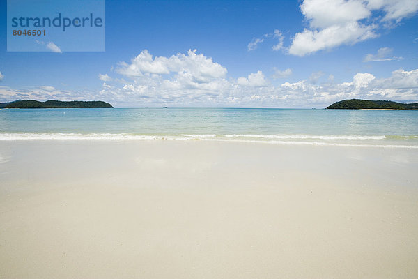 Strand  offen  Himmel  weiß  Sand  blau  Ansicht  Malaysia  breit