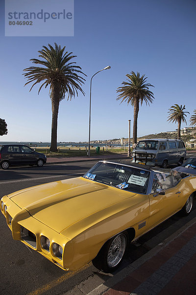 Südliches Afrika  Südafrika  Auto  parken  Bucht  Kapstadt  Sport