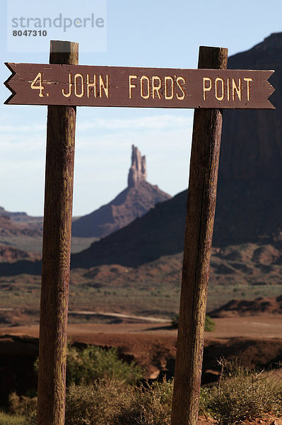 Vereinigte Staaten von Amerika USA Tal Monument Arizona zeigen Volksstamm Stamm Ford Navajo Utah