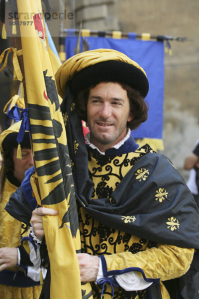 Mann  Kleidung  Geschichte  Italien  Parade  Siena  Toskana