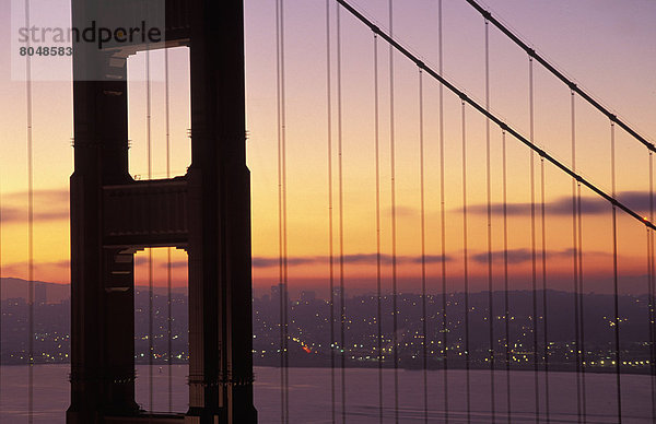 Vereinigte Staaten von Amerika USA Sonnenaufgang Kalifornien Golden Gate Bridge San Francisco