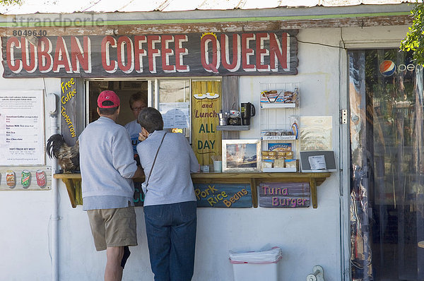 Vereinigte Staaten von Amerika  USA  Hütte  Lebensmittel  bestellen  Kaffee  Königin  Key West  kubanisch  Florida Keys