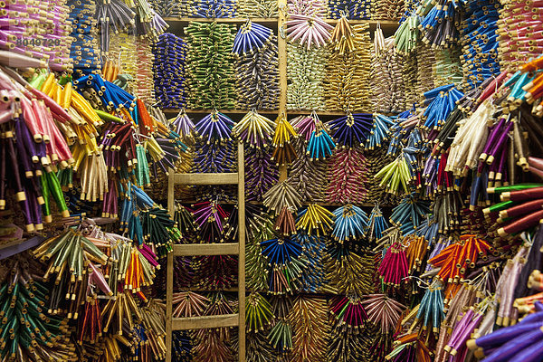 Fès Fez Angelrolle klein Laden verkaufen Fes Marokko
