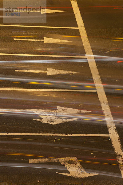 Nacht  gehen  beschäftigt  Casablanca  Marokko  Straßenverkehr