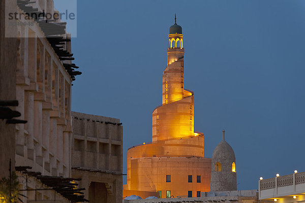 Einkaufszentrum  Kultur  Islam  Ansicht  Doha  Abenddämmerung  Moschee