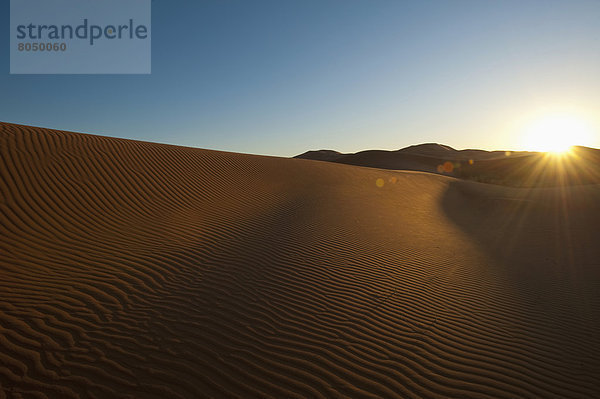 nahe  Morgendämmerung  Wüste  Sand  Düne  Sahara  Merzouga  Marokko
