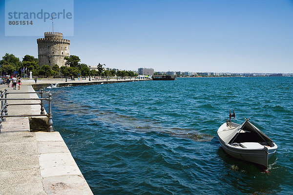 klein  Boot  weiß  angeln  Thessaloniki  Griechenland