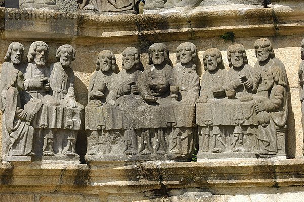 überqueren  Leidenschaft  Stilleben  still  stills  Stillleben  Monument  Religion  Zeichnung  Kreuz  Granit  Erbe