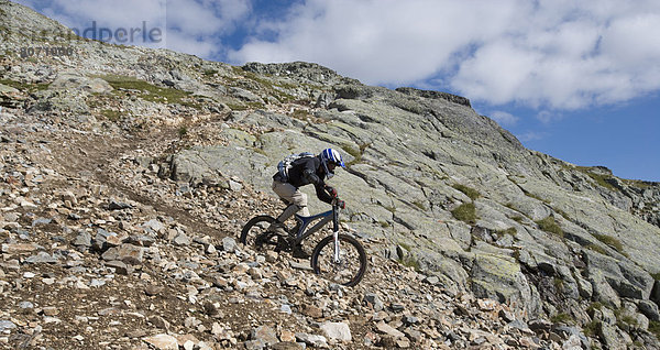 Feuerwehr  Berg  über  radfahren  hoch  oben  Hochgebirge  Isere  Bergmassiv