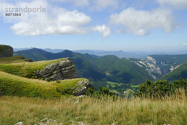 Landscape of the Vercors Massif  west side  near the Ambel Plateau (26)