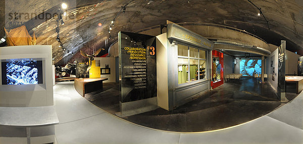 Feuerwehr nahe Bunker Geschichte Museum Heiligtum Erinnerung Unterführung bauen Start Rakete Raumschiff Calais deutsch