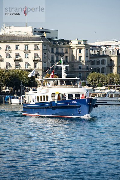 Wasserrand  Frankreich  Verbindung  Stadt  See  Boot  Navigation  öffentlicher Ort  Name  Betrieb  Genf  handhaben  Schweiz