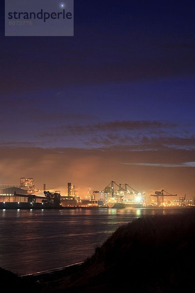 sehen  Wand  Meer  Pflanze  Pause  Dunkerque  Dünkirchen  Stahl