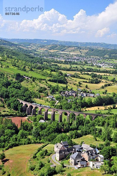 Feuerwehr  Ländliches Motiv  ländliche Motive  Landschaft  Passagier  12  Aveyron  Zug