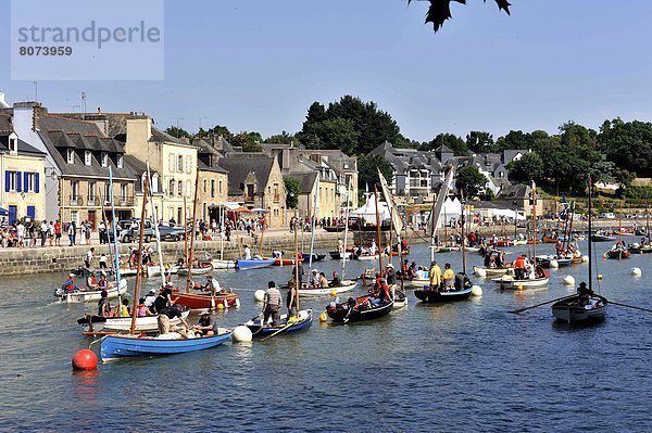 Segeln  Hafen  geselliges Beisammensein  Schiff  Heiligtum  Morbihan  alt