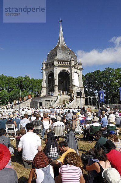 Denkmal  Tradition  Religion  Zeremonie  1  katholisch  Bretagne  Wallfahrt