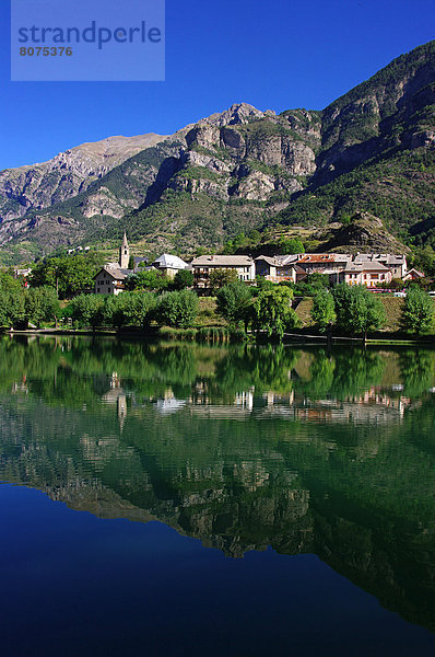 Tal  Spiegelung  See  Dorf