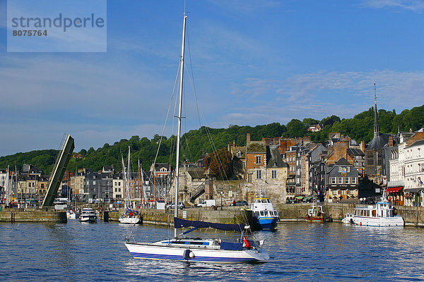 Hafen Küste Großstadt Tretboot Ansicht Zimmer Postkarte Karte entfernt sprechen reservieren Ende Honfleur