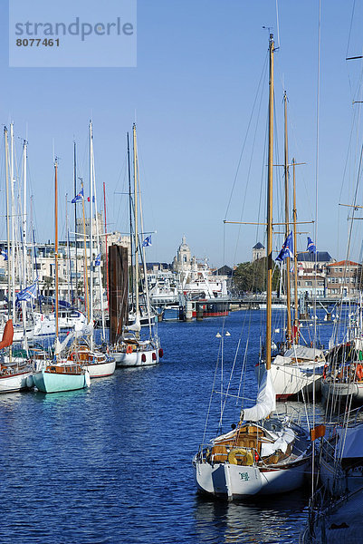 Segeln Hafen Schiff Kai nebeneinander neben Seite an Seite alt