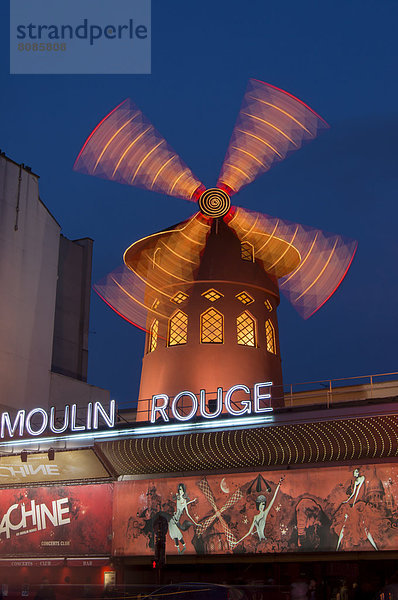 Moulin Rouge  Montmartre  Paris  Frankreich  Europa