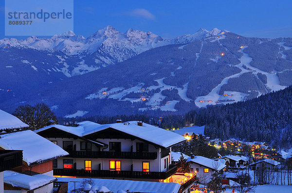 Winter Schnee Dorf Ramsau bei Berchtesgaden