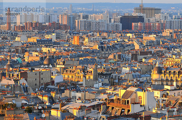 Dach Paris Hauptstadt Abend Beleuchtung Licht über Ansicht