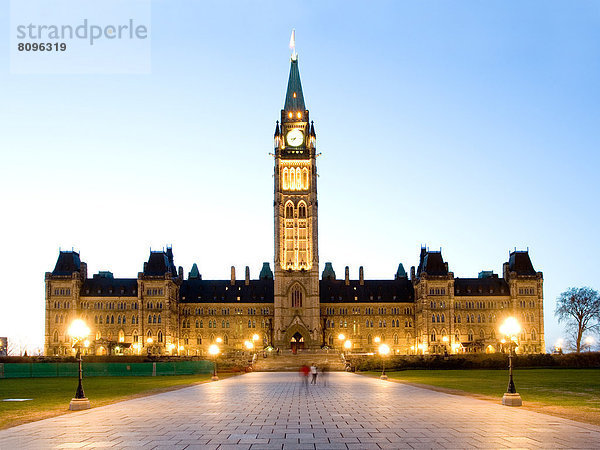 Parliament Hill und Peace Tower  Ottawa  Quebec  Kanada