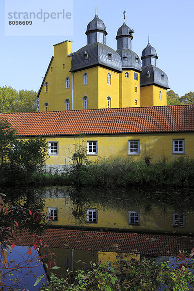 Schloss Holte  Schloss Holte-Stukenbrock  Nordrhein-Westfalen  Deutschland  Europa