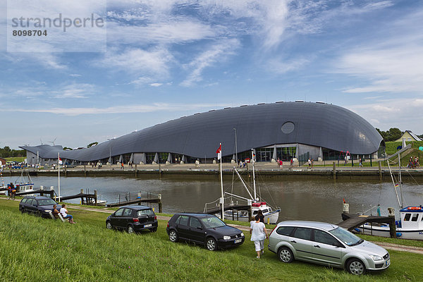 Walfisch-Gebäude am Hafen  Friedrichskoog  Schleswig-Holstein  Deutschland  Europa