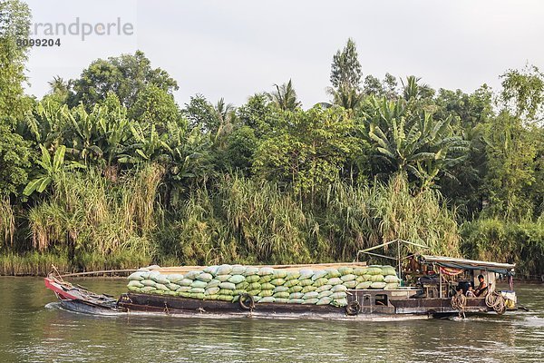 Lifestyle  Arzt  Fluss  täglich  Südostasien  Vietnam  Asien  vietnamesisch